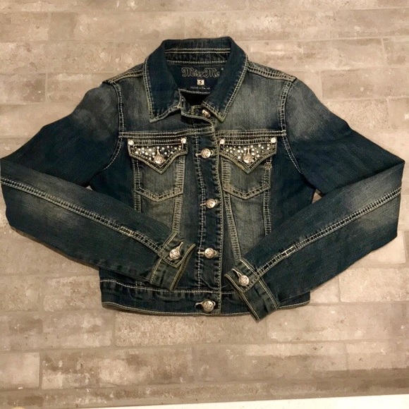 Miss Me Jackets & Blazers - 🔥SALE! Miss Me crop rhinestone denim jean jacket